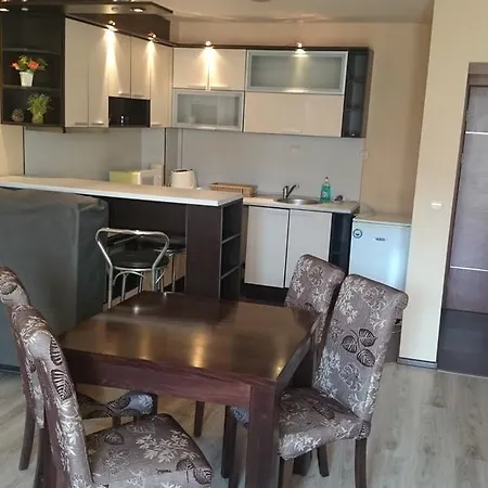 Апартаменты Krassy Summer *